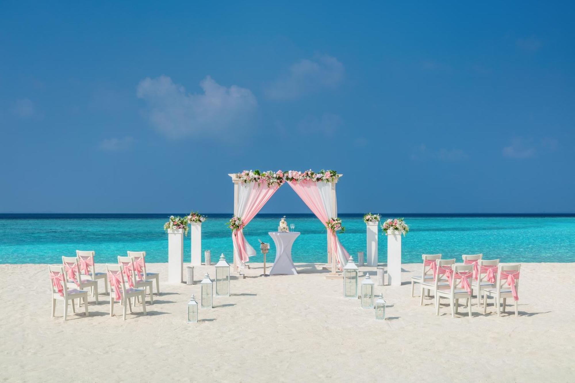 Kuredhivaru Resort And Spa - Maldives Exterior foto